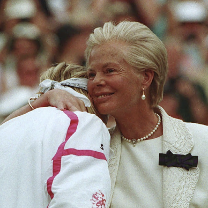 È morta la duchessa di Kent, Katharine. Il cordoglio di Buckingham Palace: “Dedita alle organizzazioni, ricordiamo la passione per la musica e l’empatia”