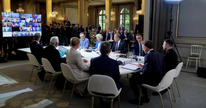 Dopo la leva, gli ospedali: l’Ue ci prepara alla guerra