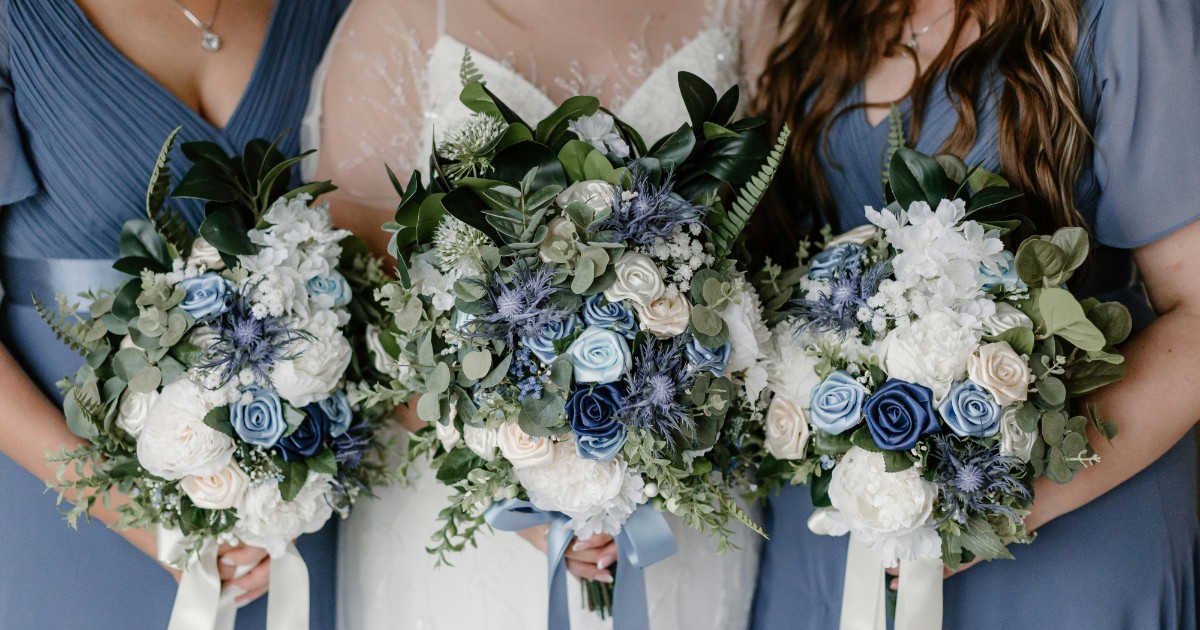 “Le mie damigelle mi stanno rovinando l’organizzazione del matrimonio, sembra che non gli importi nulla”: lo sfogo di una sposa su Reddit “Le mie damigelle mi stanno rovinando l’organizzazione del matrimonio, sembra che non gli importi nulla”: lo sfogo di una sposa su Reddit