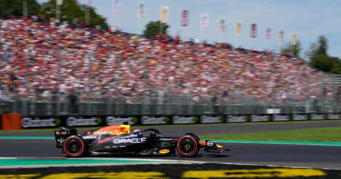 F1, qualifiche Gp Monza: super pole di Verstappen, le Ferrari fuori dalle prime tre | La griglia di partenza