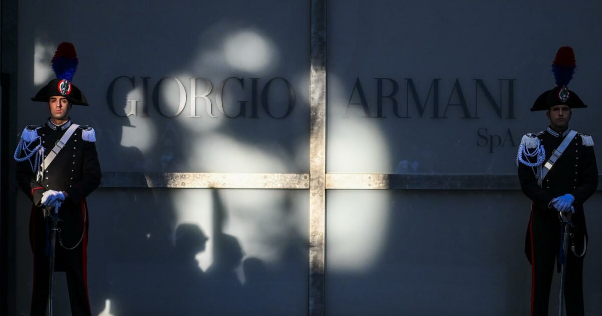 i funerali di giorgio armani nel borgo blindato di rivalta ha chiesto di essere sepolto qui aveva un rapporto affettivo molto intenso con questo luogo