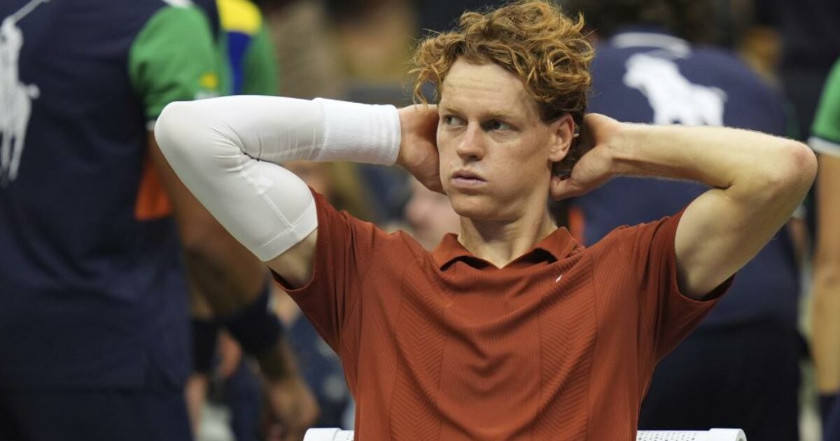 Lo show di Alcaraz contro un Sinner sottotono: così lo spagnolo ha sempre avuto in pugno la finale degli Us Open Lo show di Alcaraz contro un Sinner sottotono: così lo spagnolo ha sempre avuto in pugno la finale degli Us Open