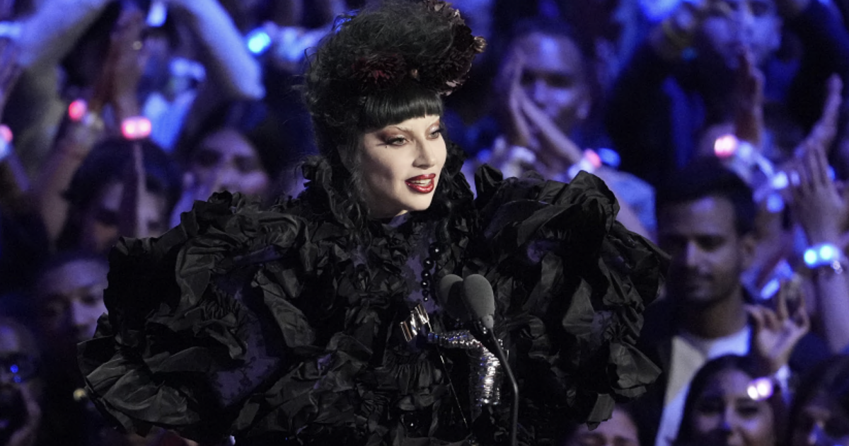 Mtv Music Awards 2025, Lady Gaga è l’artista dell’anno: “Essere artista è una responsabilità. Vogliamo solo abbattere i confini e mantenere viva la musica” Mtv Music Awards 2025, Lady Gaga è l’artista dell’anno: “Essere artista è una responsabilità. Vogliamo solo abbattere i confini e mantenere viva la musica”
