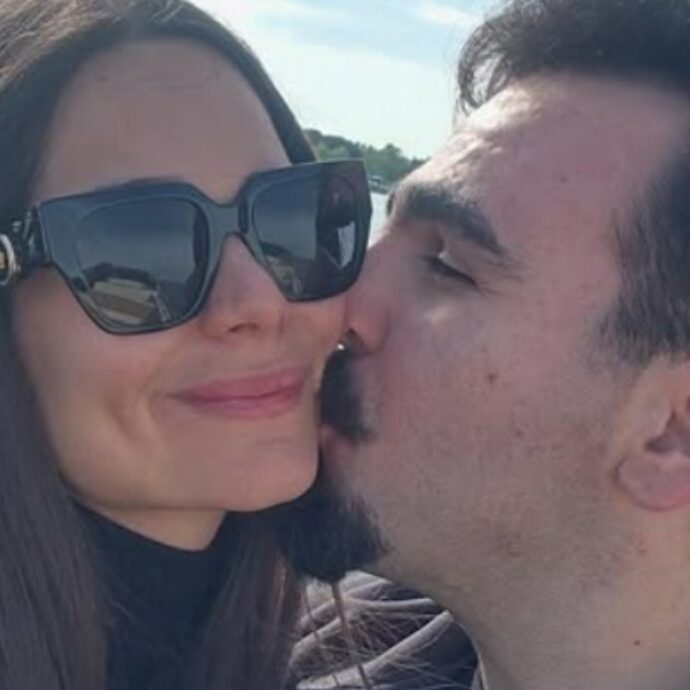 Ignazio Boschetto de Il Volo e Michelle Bertolini sono diventati genitori: “A casa con il nostro piccolino”. Ecco come lo hanno chiamato