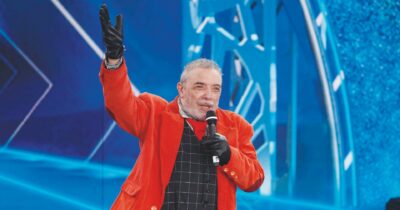 Copertina di Nino Frassica: “Sul palco della Festa del Fatto sarò guast-star”