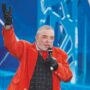 Copertina di Frassica: “Mi sento una guast-star, oggi la comicità è facile”