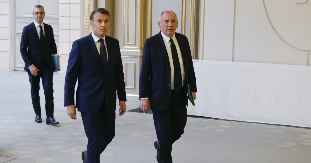 Francia, il premier Bayrou ha rassegnato le dimissioni. Domani scioperi e disagi: “Blocchiamo tutto” Francia, il premier Bayrou ha rassegnato le dimissioni. Domani scioperi e disagi: “Blocchiamo tutto”
