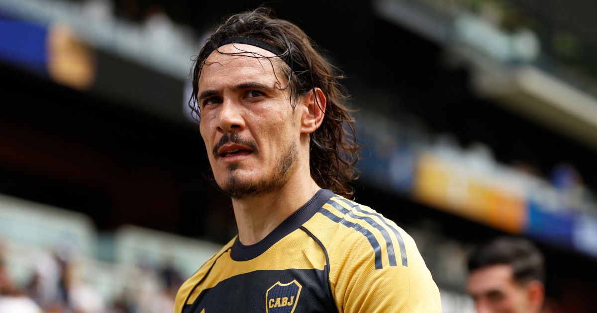 Cavani ha salvato la vita alla figlia di un giornalista con una scatola piena di soldi: la storia Cavani ha salvato la vita alla figlia di un giornalista con una scatola piena di soldi: la storia
