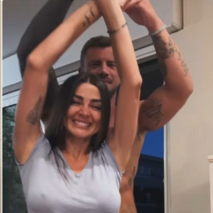 “È stata mia moglie a spingermi su OnlyFans, con lei faremmo soldi a palate. Guadagno bene ma dietro c’è uno studio, ci lavoro tutti i giorni”: così Diego Daddì