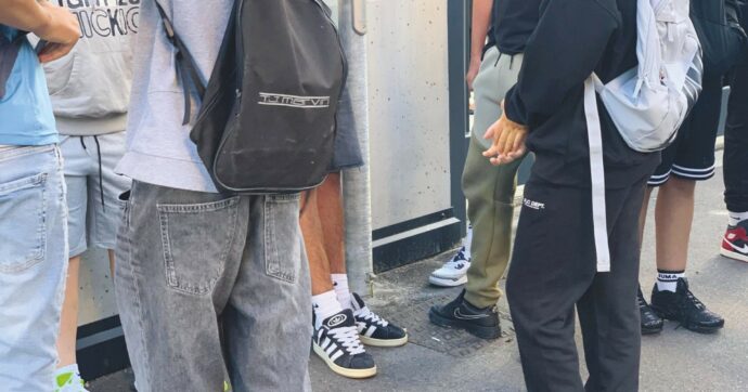 18enni a scuola accompagnati dai genitori: la circolare incostituzionale di una preside