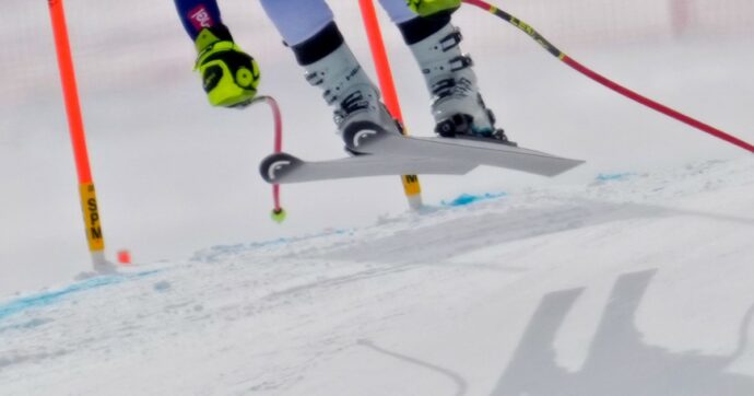 Un ex sciatore azzurro 52enne sospeso dal Tribunale sportivo svizzero: è accusato di abusi sulle sue allieve