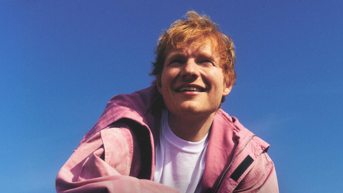 Ed Sheeran è rimasto da solo dopo il “caso”  Macklemore senza opening act per il tour, il contest per sostituirli è una gara di meme (e la sua immagine ne esce a pezzi)