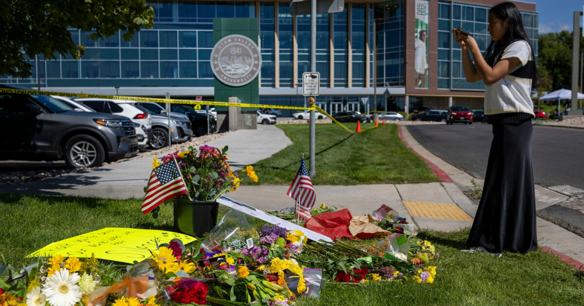 foto video appelli ai cittadini gli usa si mobilitano per trovare il presunto killer di kirk chiederemo la pena di morte