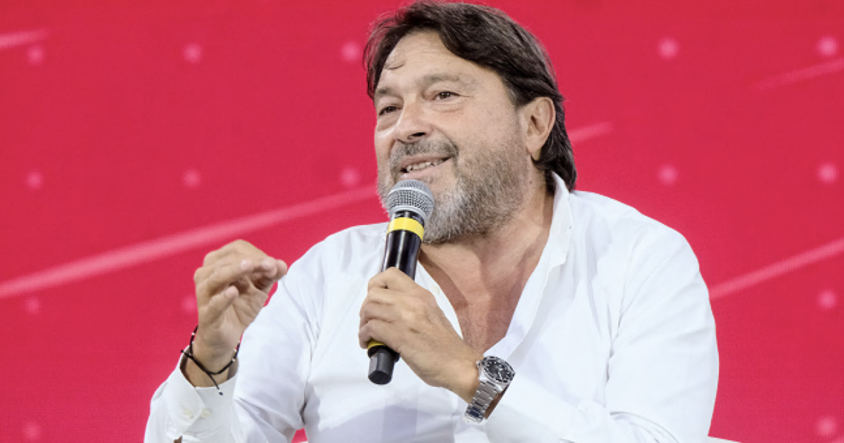 entro la fine del mese si terr224 l8217incontro decisivo tra urbano cairo e sigfrido ranucci per l8217eventuale passaggio a la7 l8217indiscrezione