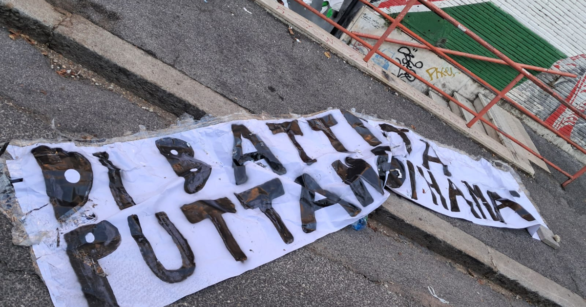 Roma, Centro Sociale La Strada: “Ordigno esplosivo contro la nostra porta”. Sul posto lo striscione: “Di Battista puttana di Hamas”