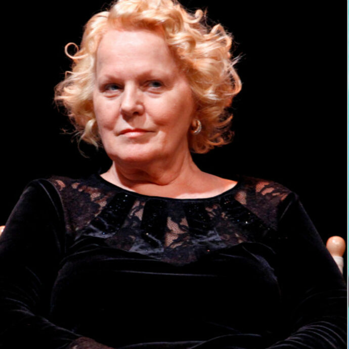 “Pippo Baudo non voleva più vederti”: la segretaria Dina Minna diffida Katia Ricciarelli