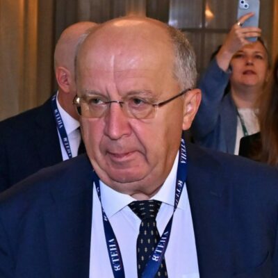 Copertina di Il commissario Ue Kubilius: “Siamo sotto attacco, ora il muro di droni”