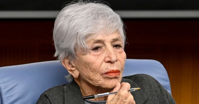 Da Francesco a Leone XIV, la missione è sempre la pace