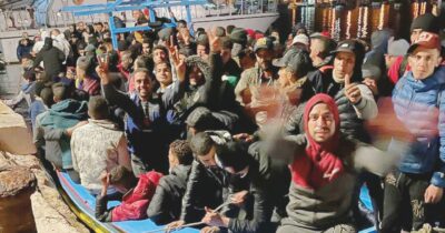 Copertina di Con la destra porte aperte ai migranti più che con la sinistra