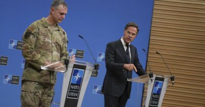 Copertina di La Nato militarizza il confine Est: “Operazione Sentinella orientale”. Rutte: “Droni sulla Polonia inaccettabili”