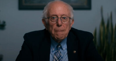 Copertina di Omicidio Kirk, la condanna di Sanders: “La violenza politica è codardia. Democrazia sotto attacco in tutto il mondo”