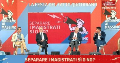 Copertina di Festa del Fatto Quotidiano, “Separare i magistrati sì o no?”: rivedi il confronto tra Piercamillo Davigo e Francesco Paolo Sisto
