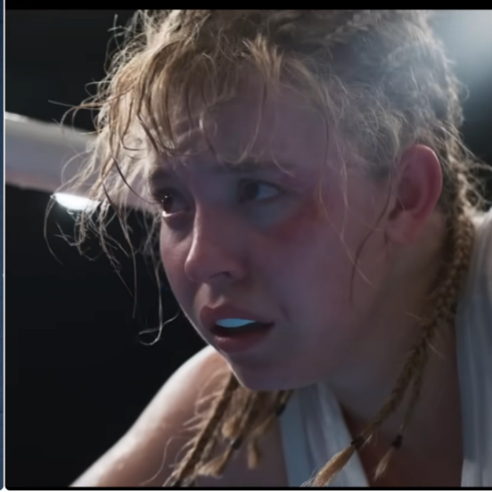 Sydney Sweeney irriconoscibile nel trailer di “Christy”: “Così ho preso 14 chili per salire sul ring”