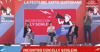Copertina di Alla Festa del Fatto Schlein parla di Ucraina e partono i fischi, Travaglio li interrompe: “Ora parla lei, rispettiamola”