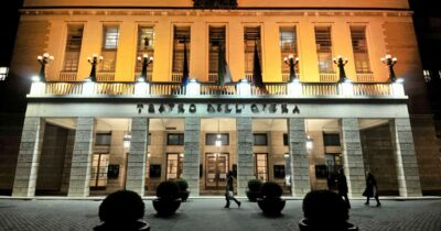 Copertina di Stabat Mater di Castellucci: un’intuizione commovente