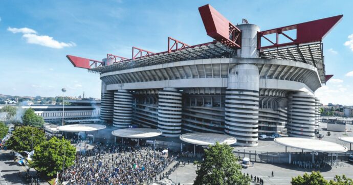 Il Commissario agli Stadi: ha i superpoteri ma non esiste