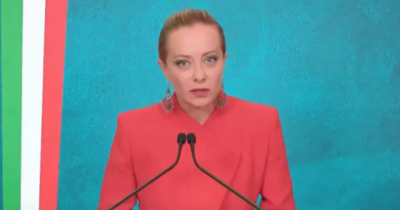 Copertina di Kirk, Meloni manda un videomessaggio a Vox e insiste: “Gli odiatori non ci intimidiranno”