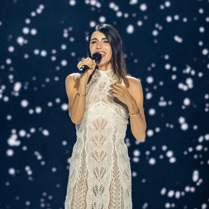 “Oggi non ti perdonano più niente, se non sei al massimo te lo fanno notare. Con i social è come fare sempre un esame. E io non posso assimilare il cantare al fare un esame”: parla Giorgia