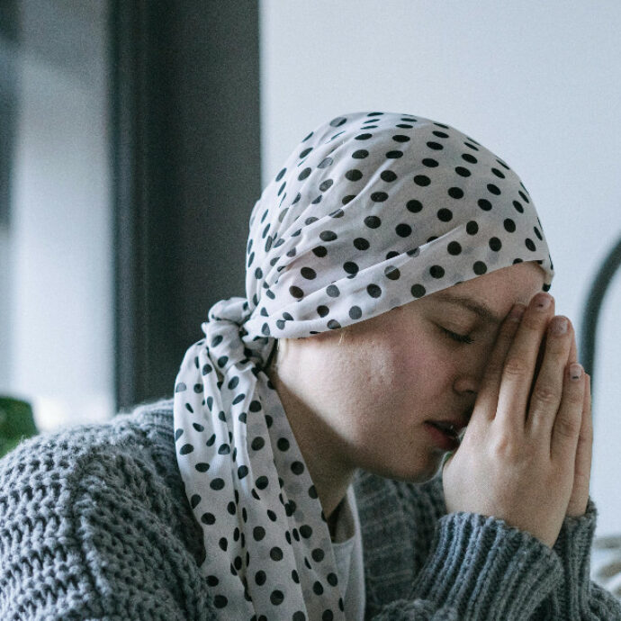 “Sembrava un neo sul piede di mio marito, ma era un melanoma al quarto stadio. Ora ho anche io la stessa malattia”: la storia di Nélida Campos