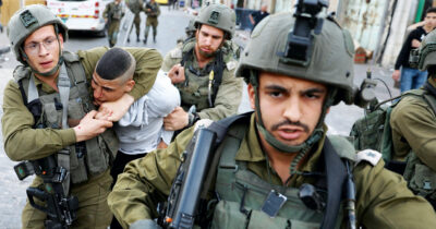 Copertina di Israele, retate-bluff e zero prove: 3 terroristi su 4 sono normali civili