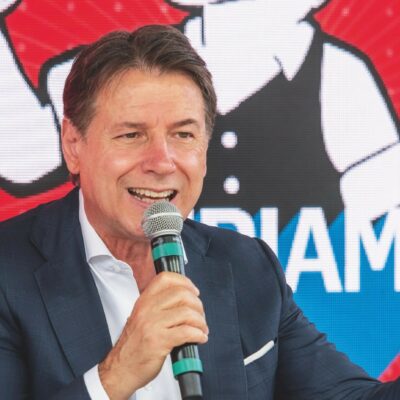 Copertina di Regionali, i paletti di Conte: “Non siamo alleati del Pd, prima il progetto”