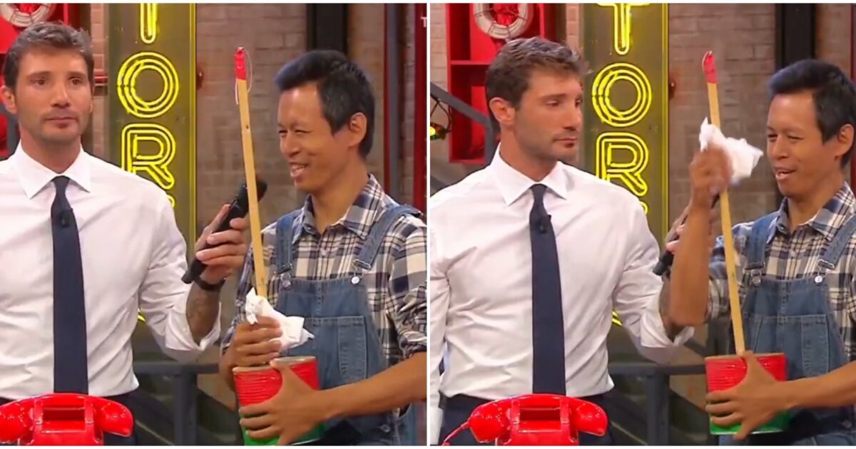 Affari tuoi, la gaffe “hot” di Thanat mette in imbarazzo Stefano De Martino: “Non siamo ancora caduti così in basso” Affari tuoi, la gaffe “hot” di Thanat mette in imbarazzo Stefano De Martino: “Non siamo ancora caduti così in basso”