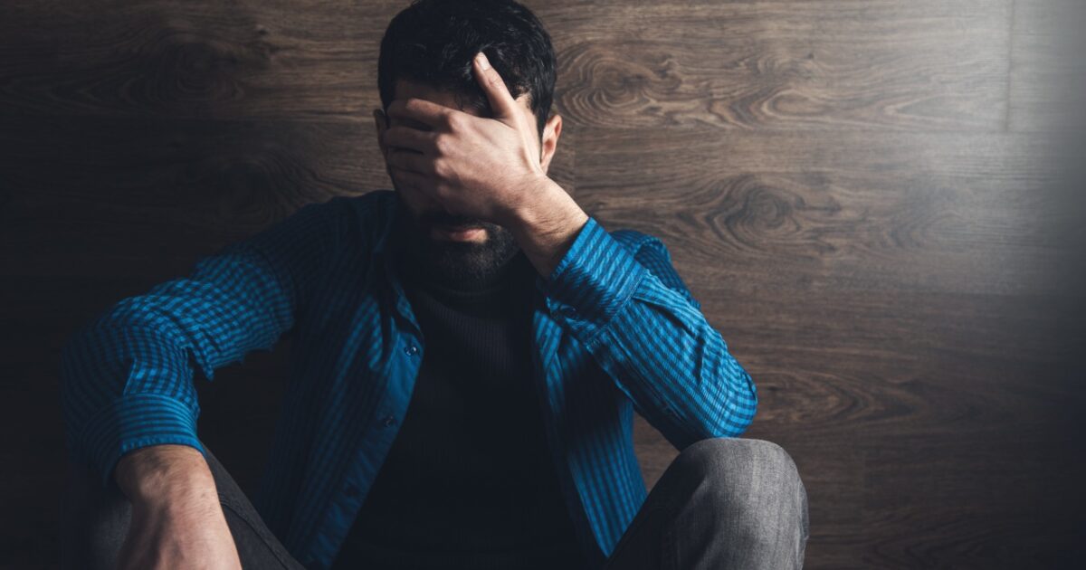 “Ho scoperto quasi per caso che sto sulle pa**e a tutti i miei amici. Sono un cog**one, non capisco il perché”: lo sfogo di un uomo al New York Post “Ho scoperto quasi per caso che sto sulle pa**e a tutti i miei amici. Sono un cog**one, non capisco il perché”: lo sfogo di un uomo al New York Post
