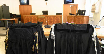 Copertina di Giustizia, nuovo sciopero dei lavoratori “usa e getta” del Pnrr. Anm: “Stabilizzarli o il sistema collasserà”