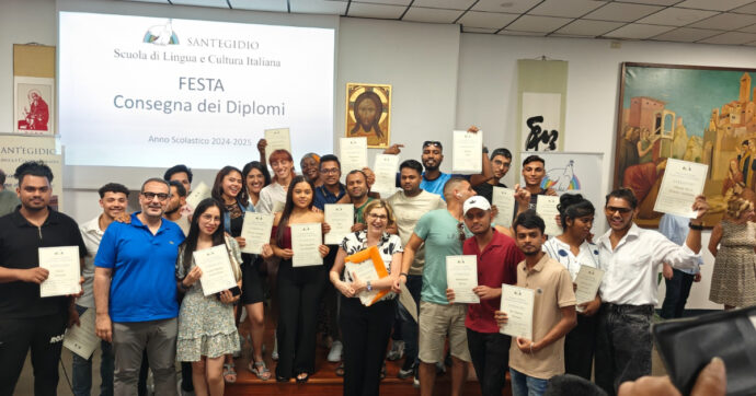 Daniela e la Scuola di Sant’Egidio: “Insegniamo l’Italia ai migranti contro la propaganda che nega la loro umanità”