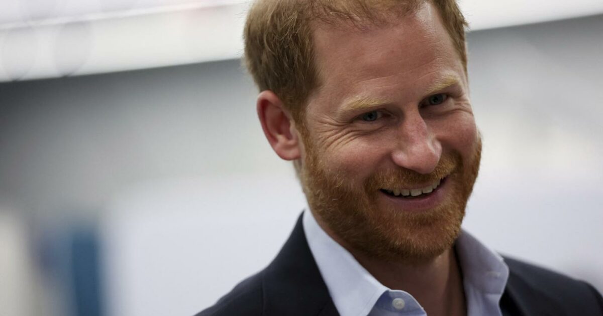 ho la coscienza pulita sono molto felice di quello che sono il prossimo anno dovr242 concentrarmi su mio padre il principe harry rompe il silenzio