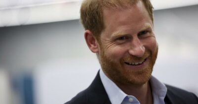 Copertina di “Ho la coscienza pulita, sono molto felice di quello che sono. Il prossimo anno dovrò concentrarmi su mio padre”: il principe Harry rompe il silenzio