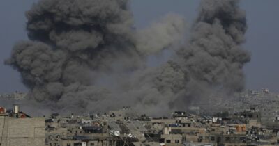 Copertina di Israele entra a Gaza City in spregio a ogni diritto: ancora una volta il mondo sta a guardare