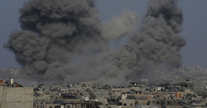 Israele entra a Gaza City in spregio a ogni diritto: ancora una volta il mondo sta a guardare