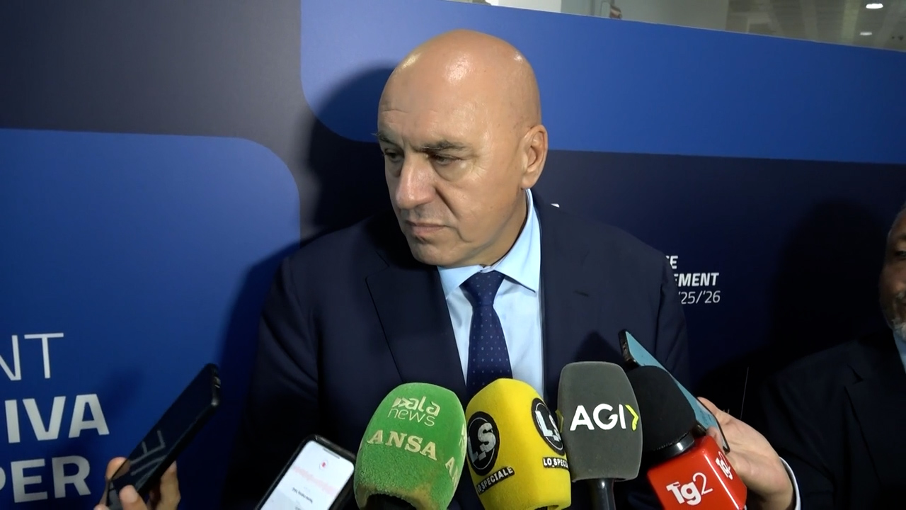 Crosetto: “Richieste Nato? Disponibili su Samp T e aerei radar. La guerra per l’Italia non è vicina”