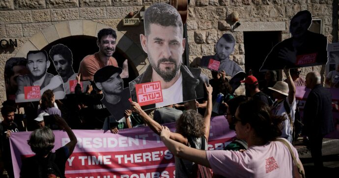 “Super Sparta” e l’autarchia. Tutti contro Bibi, ma lui continua