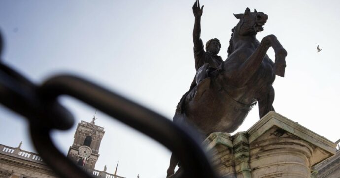 Gaza, la Cgil il 19 nelle piazze. Bandiera palestinese a Roma: Pd astenuto