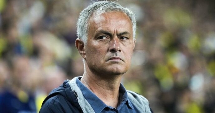 Clamoroso a Benfica, Rui Costa furioso si affida a Mourinho. Quale bollito: il ritorno dello Special One dove tutto è iniziato