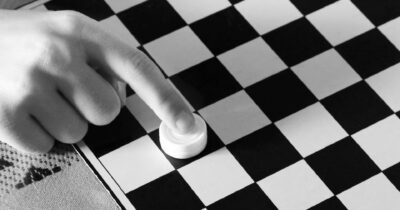 Copertina di “Guerra e Pace”,Da Tolstoj a Kiev