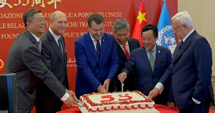 Russia, Salvini rivendica il saluto all’ambasciatore