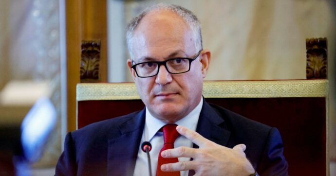 Roma, la retromarcia dem: sì alla bandiera palestinese